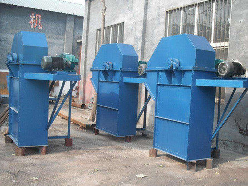 山東TH型(xíng)鬥式提升(shēng)機